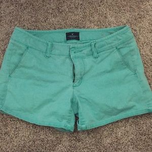 American eagle mid rise shorts